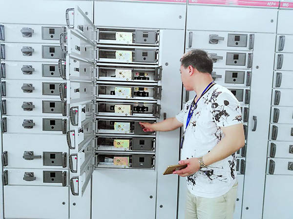 <b>键合条带：现代功率电子封装的高性能互连技术</b>